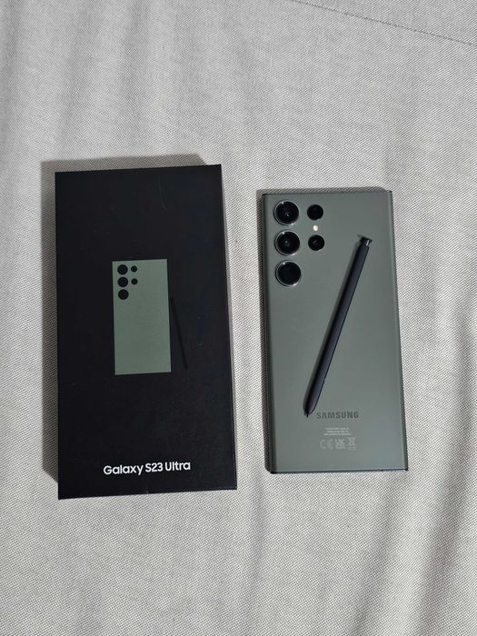 Samsung S23 Ultra 512gb.  Excelente