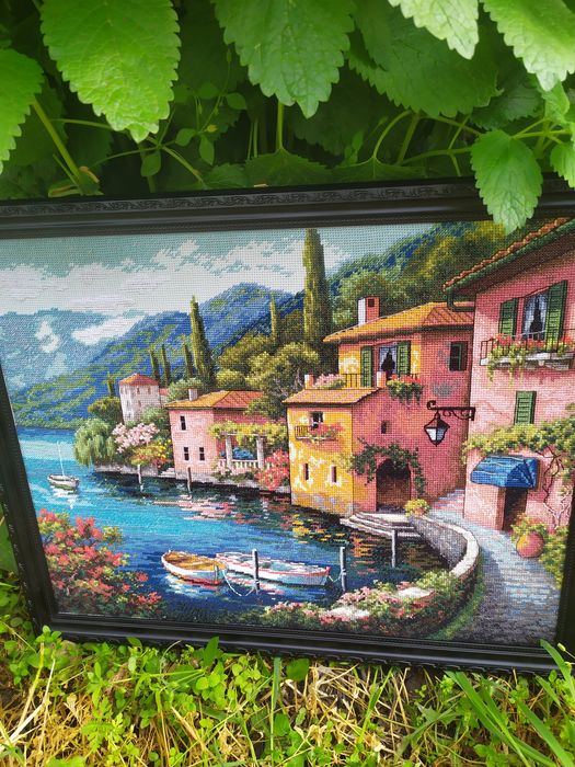 Картина вышитая крестиком. Готовая работа. Ручная работа