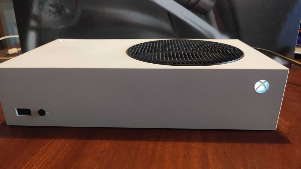 XBOX   series  S