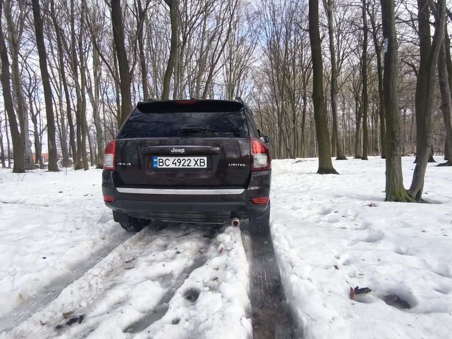 Продам Jeep Compass