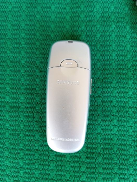 Телефон samsung C200N раритет нова АКБ
