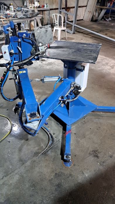 Boczkarka ramieniowa do granitu