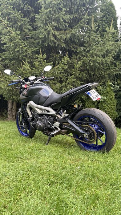 Yamaha MT-09 super stan 2015
