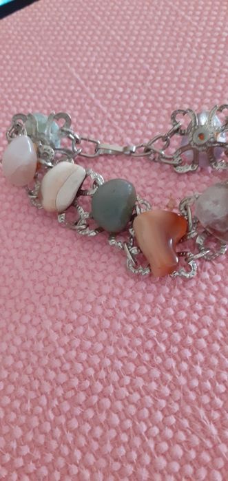 Pulseira com pedras semi preciosas