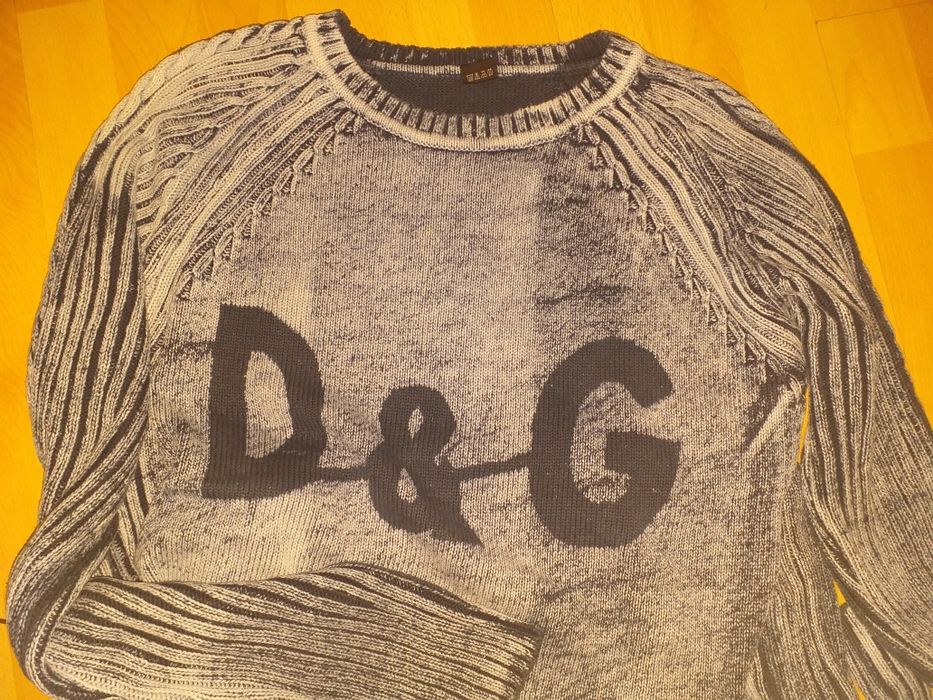 Sweter młodzieżowy roz XL /XXL  Dolce&Gabbana