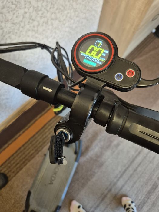 Електросамокат 45 км/год 800W