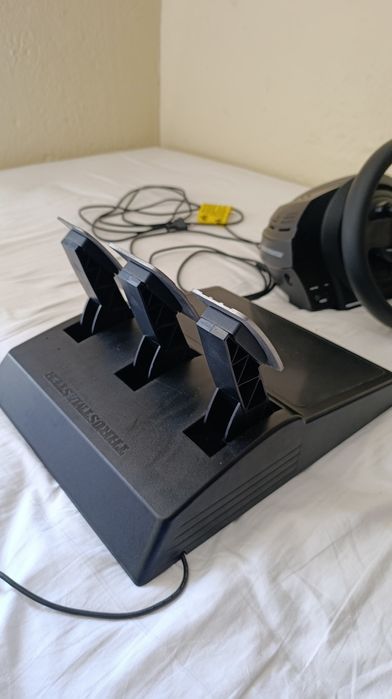 Thrustmaster T300