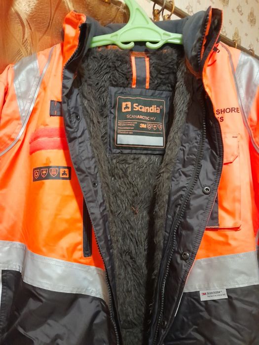 Костюм комбинезон новий