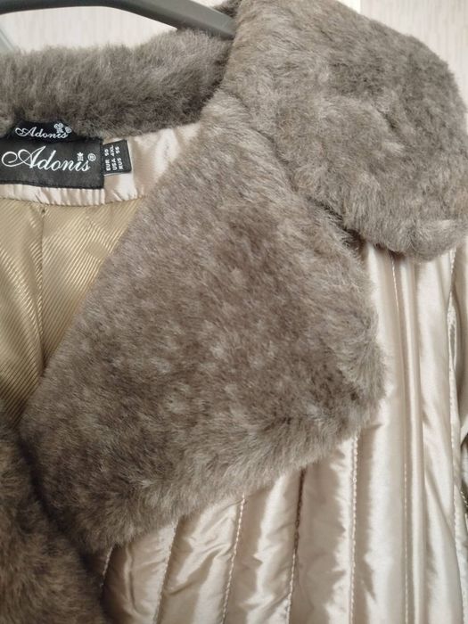 Пальто зимове, хутро натуральне