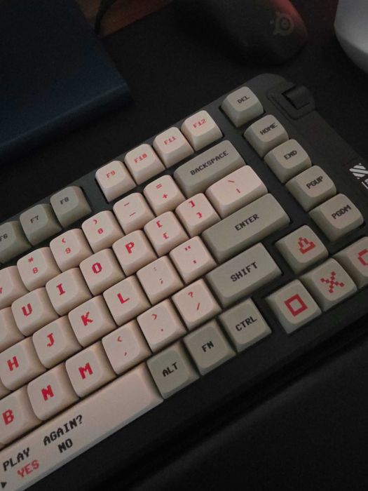 Keycapy XDA PBT Retro Gaming Mario Pełen Komplet