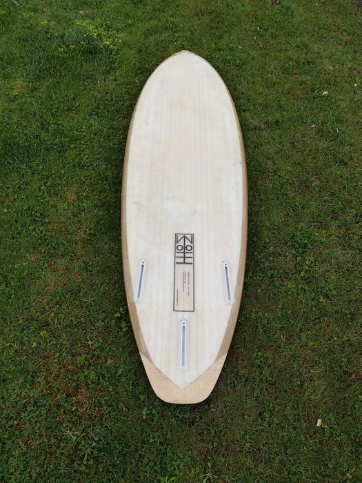 Noe 5'11 Surfboard Epoxy and Balsa skin