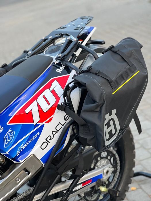 Husqvarna 701 Husqvarna 701 Enduro 2026. 79 KM, Wieża Dakar LED