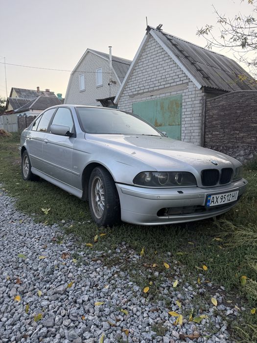 Продам BMW e39 рейстайлинг