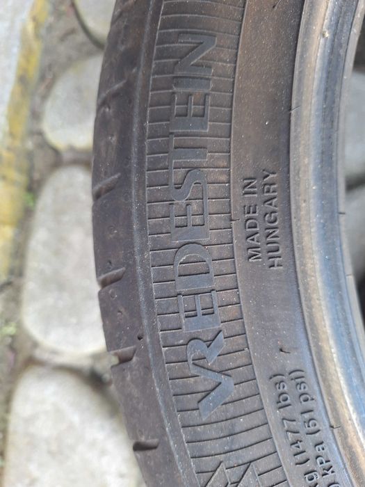 Opony VREDESTEIN 225/45R 17