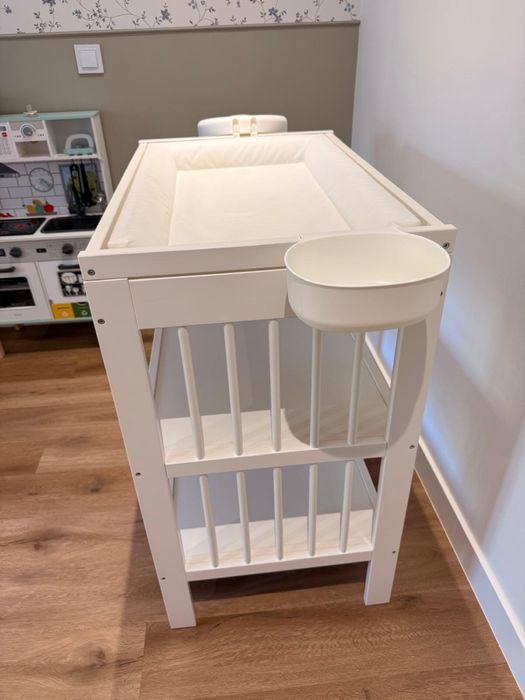 Muda Fraldas IKEA