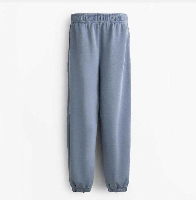Oysho костюм спортивный