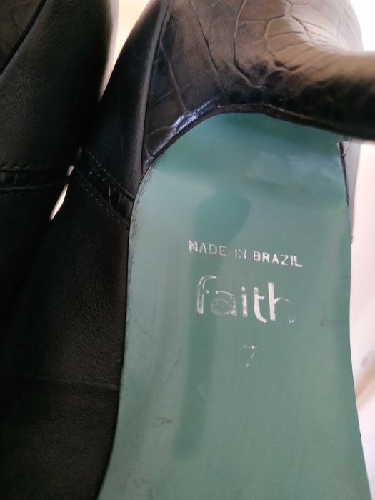 Туфлі-човники шкіряні чорні на шпильці FAITH 41 розмір 26,5см Бразилія