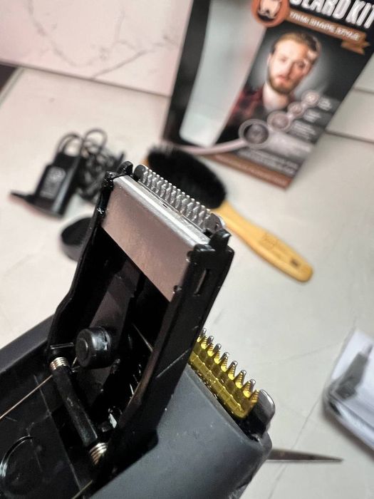 Тример для бороди Remington