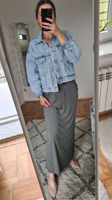 Sukienka maxi z wiskozy Reserved