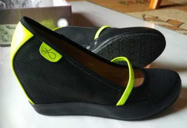 półbuty Buty typu klin 38