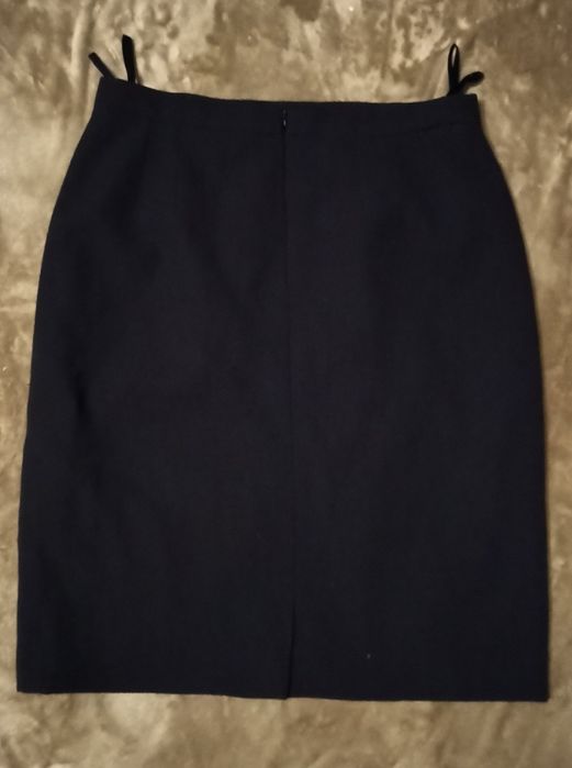 Спідниці різні недорого 38-40розмір