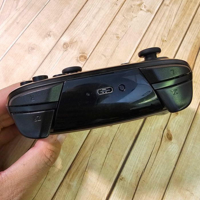 Kontroler NINTENDO SWITCH PRO CONTROLLER Pad Oryginał Stan Dobry+ 8/10
