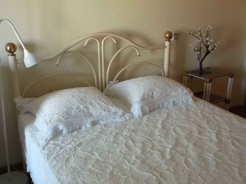 CAMA de casal completa.