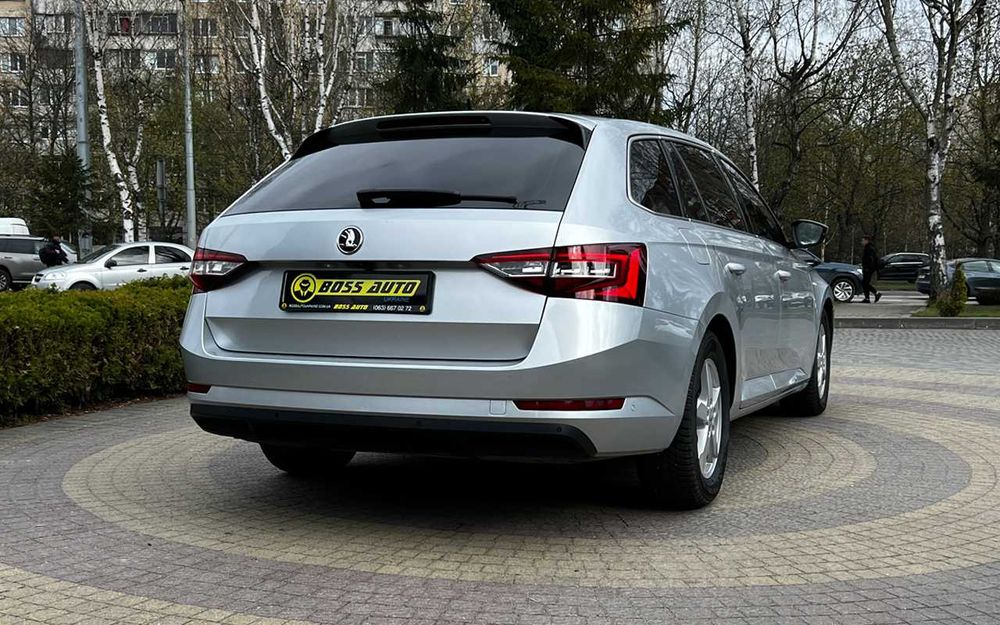 Skoda Superb 2019