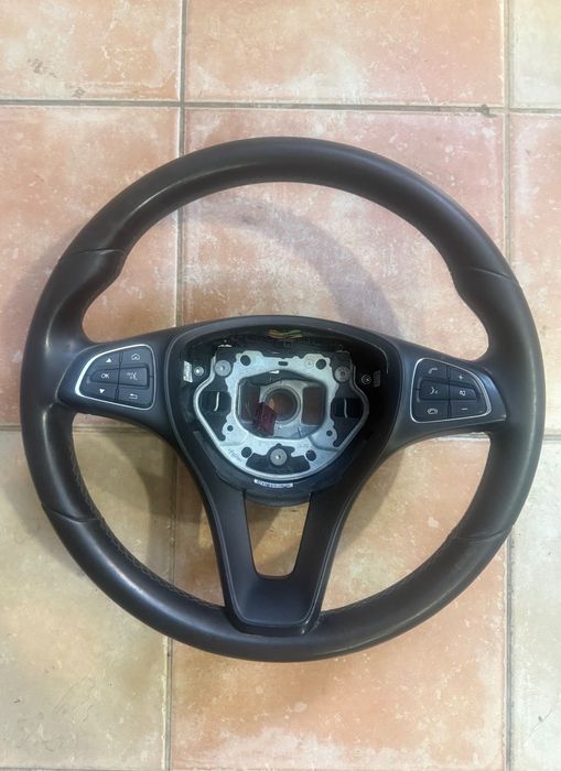 Volante Mercedes C Class  W205