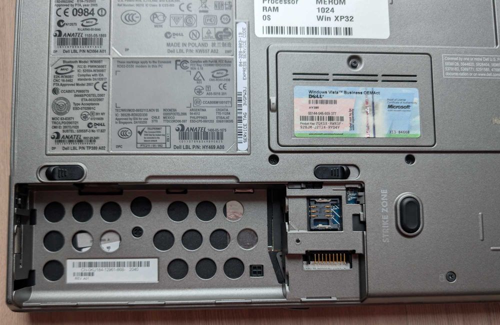 Dell Latitude D630 | RS232 | T9500 | 960GB SSD | 4GB | Nowa Bateria
