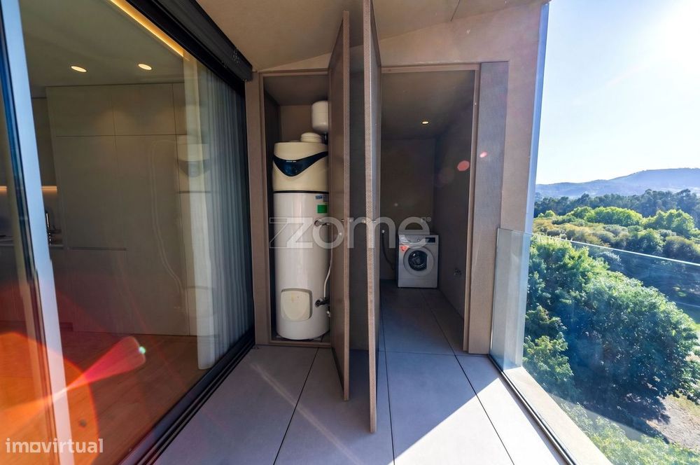 Apartamento T2+1 COM ESTÚDIO