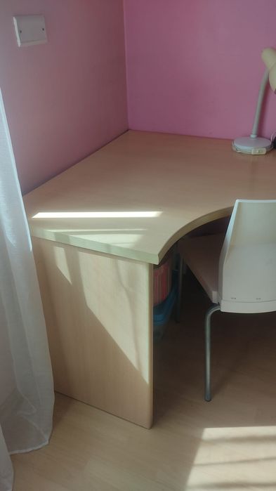 Vendo conjunto cama + secretária + estante