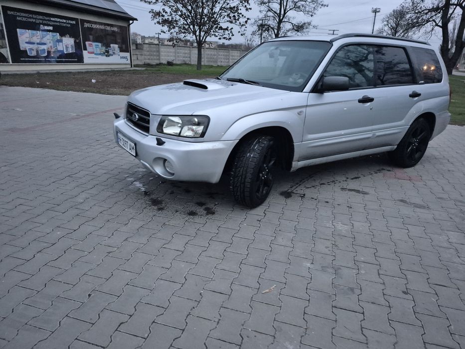 Субару форестер 2004г