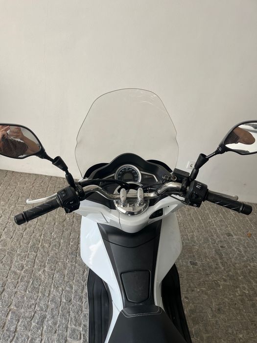 Honda PCX 125 – 2014 – 24.435 km