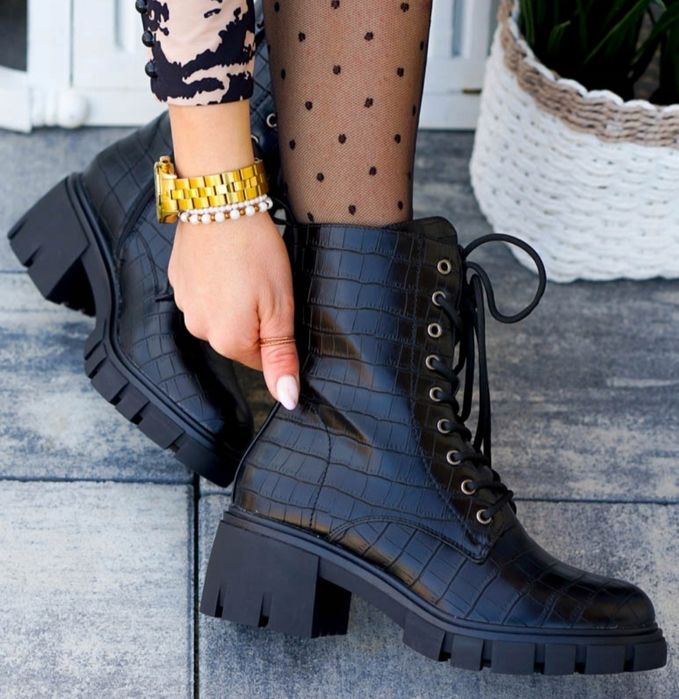 36 37 38 workery 39 40 41 glany botki na grubej podeszwie z tłoczeniem