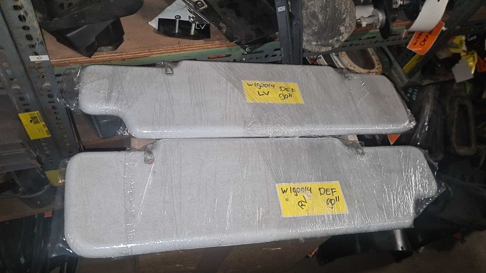 Land Rover Defender palas de Sol pala