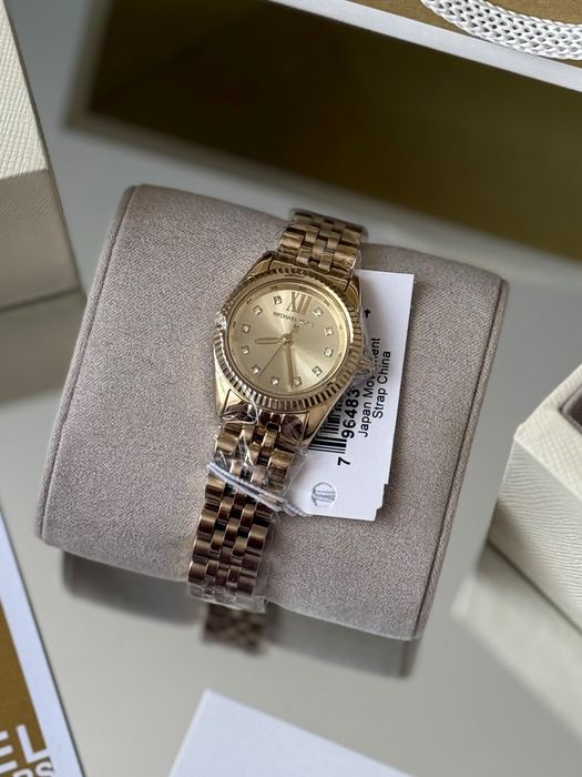 Годинник жіночий золотий Michael Kors MK4741 женские часы золотые