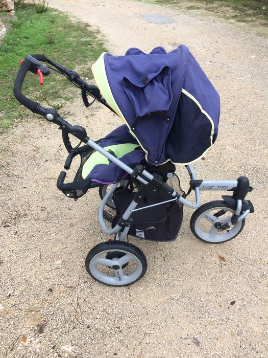 Carrinho de bebé da marca Bebé confort + Assessórios