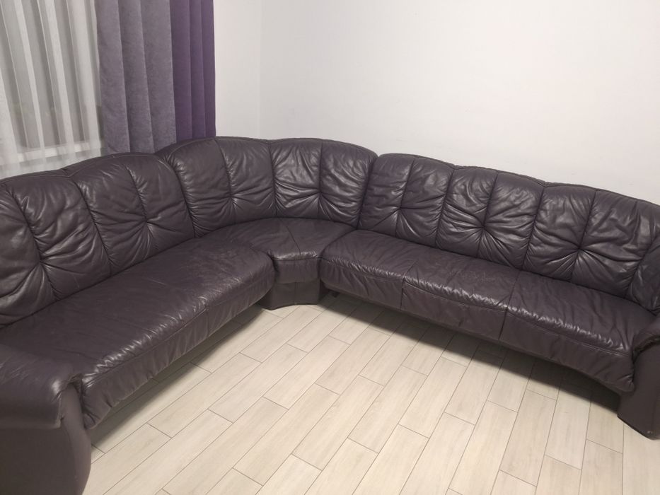 Шкіряний диван хороший стан