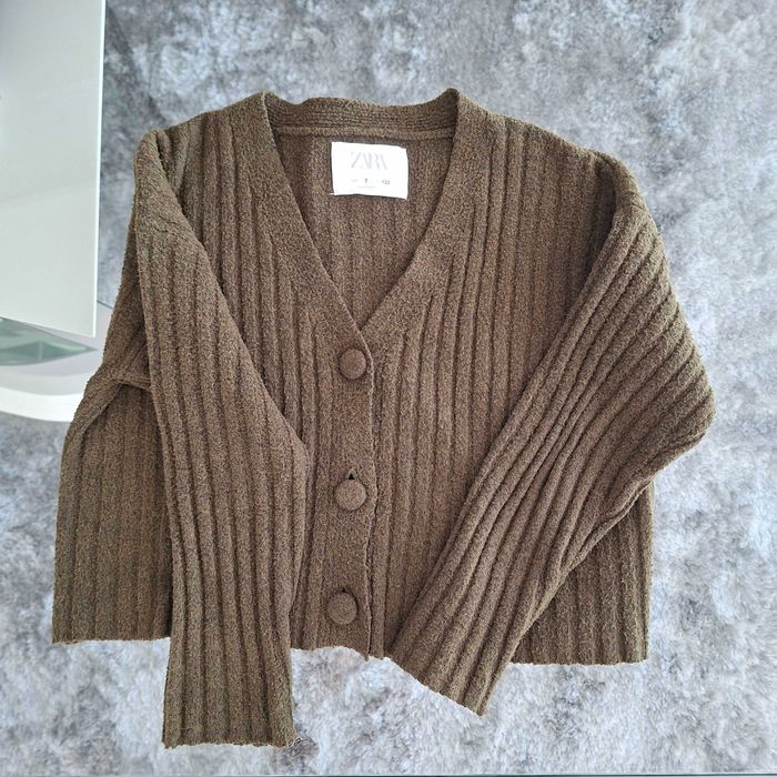 Casaco de malha Zara para menina. Tam. 7 anos