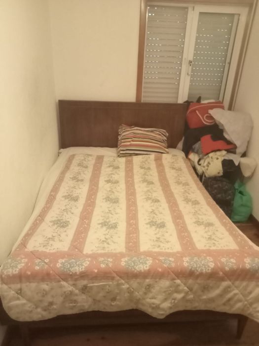 Cama de casal com colchao 190×130