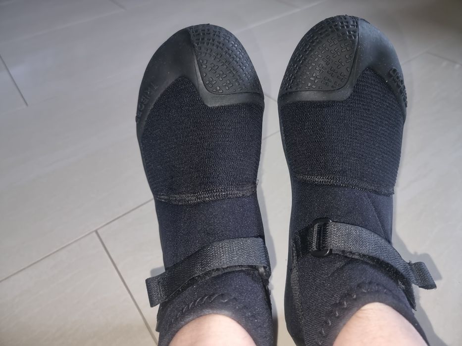 Buty piankowe  do wody 35 36