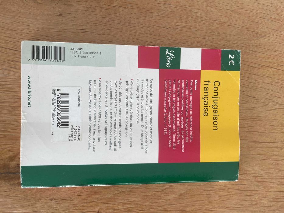 Livro escolar Conjugaison Française Mémo