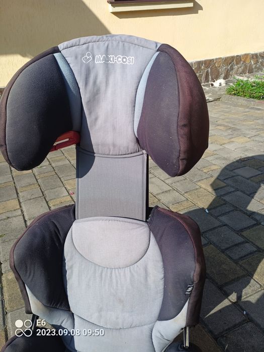 Авто-крісло дитяче