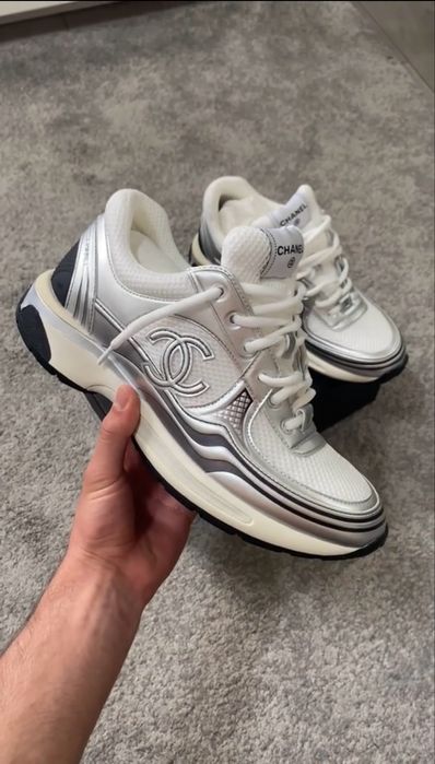 Оригинальные кроссовки Chanel