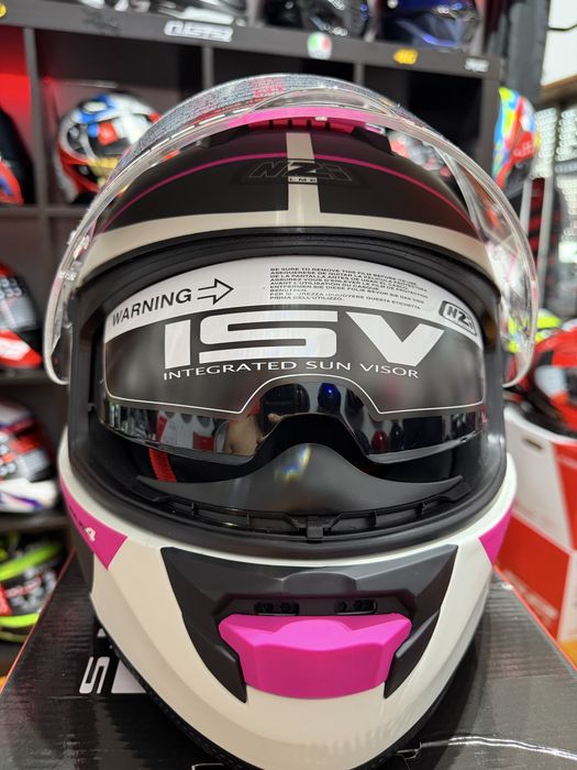 Capacete feminino novo NZI 115€ tamanho S,M disponível