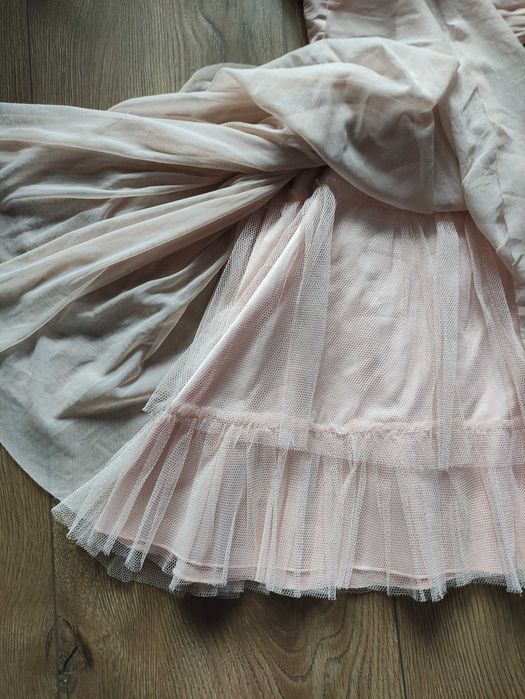 Sukienka tiulowa Lipsy London