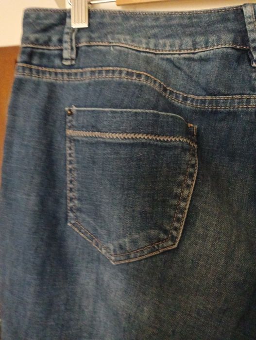Spodnie jeans damskie