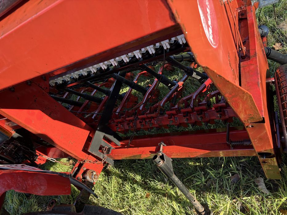 Siewnik do zboża Famarol Słupsk 3 m