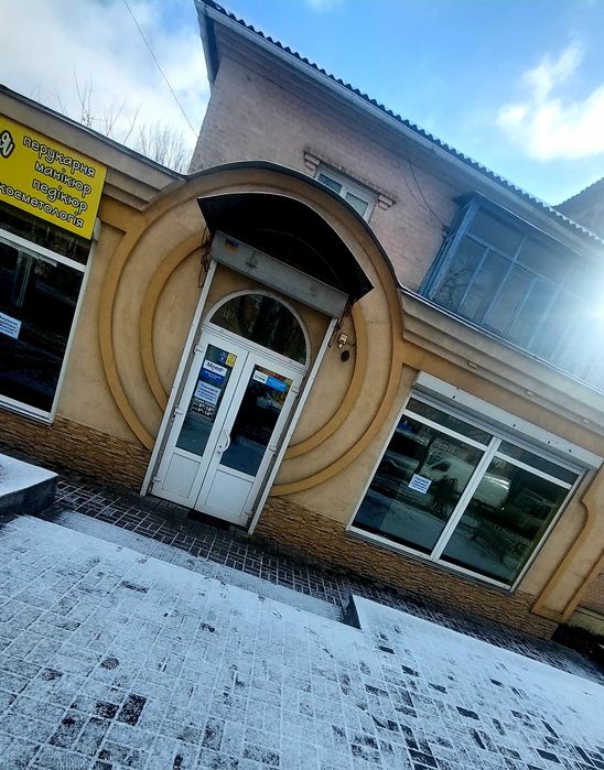 Пропонується до продажу, комерційне приміщення, вільного призначення.
